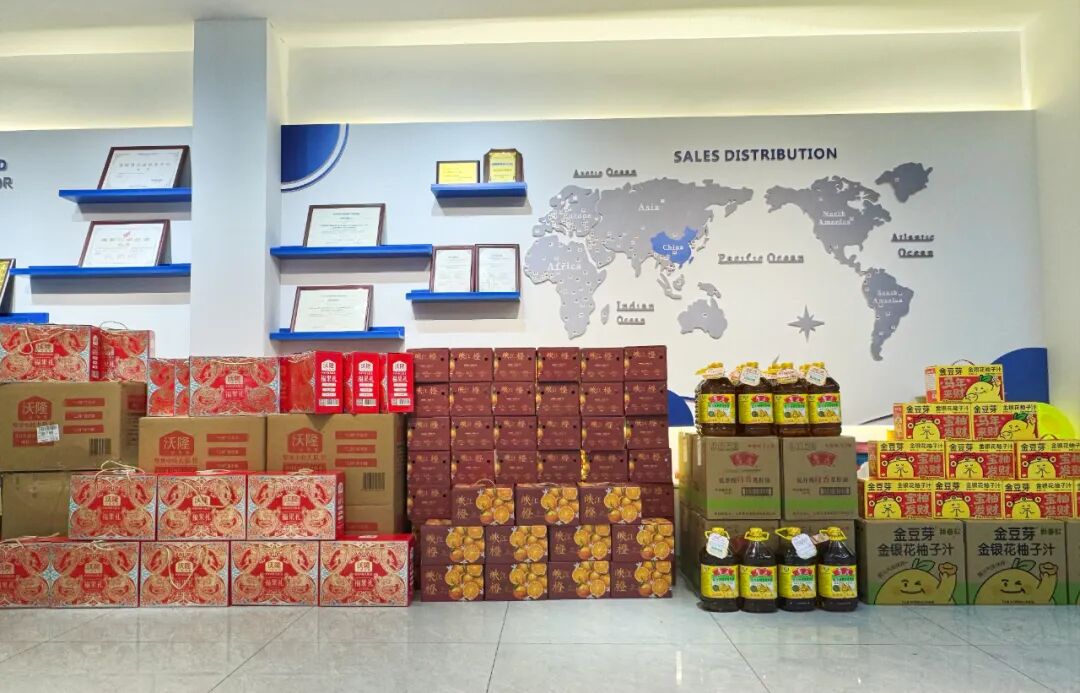 Warm New Year, thank you ingenuity丨Dowell distributes heart-warming New Year's gifts to all employees