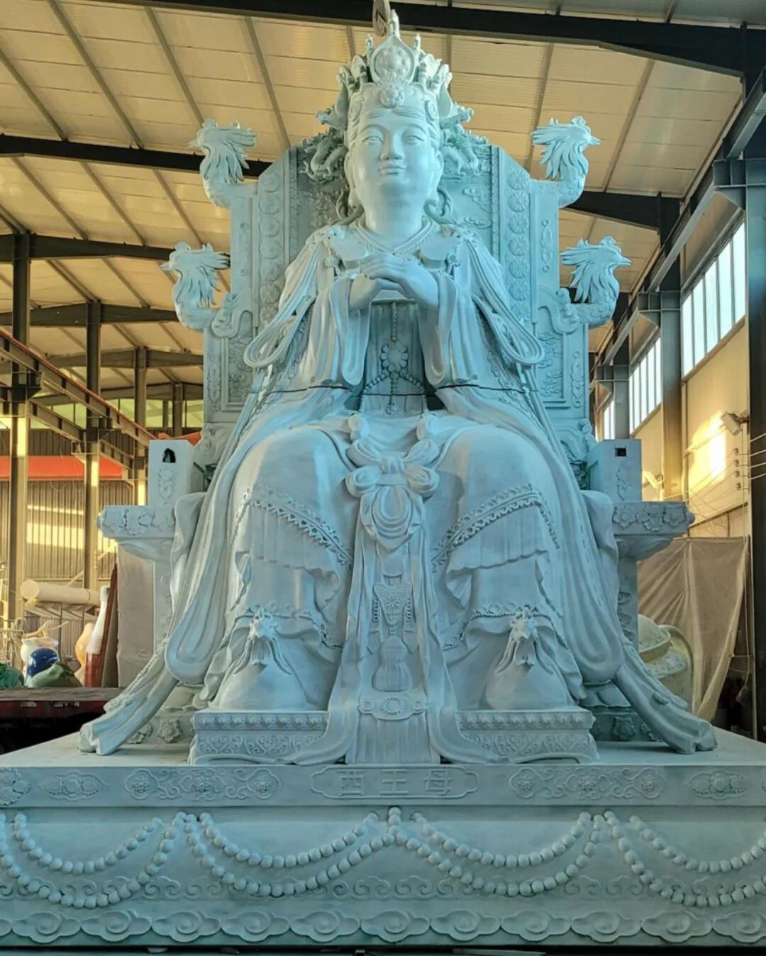 The 7-meter sculpture was completed in two weeks? The statue of the Queen Mother of the West was quickly decrypted